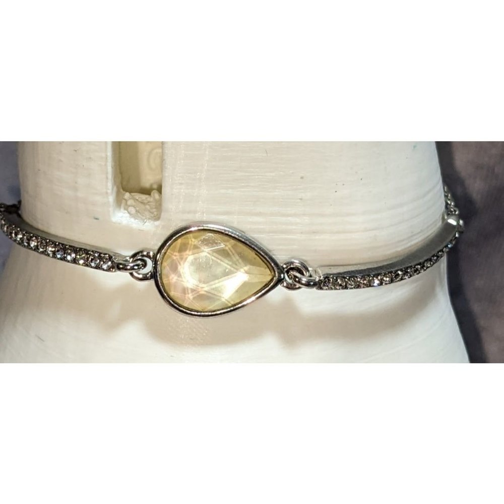 Premier Designs Silver Teardrop Gemmed Bracelet